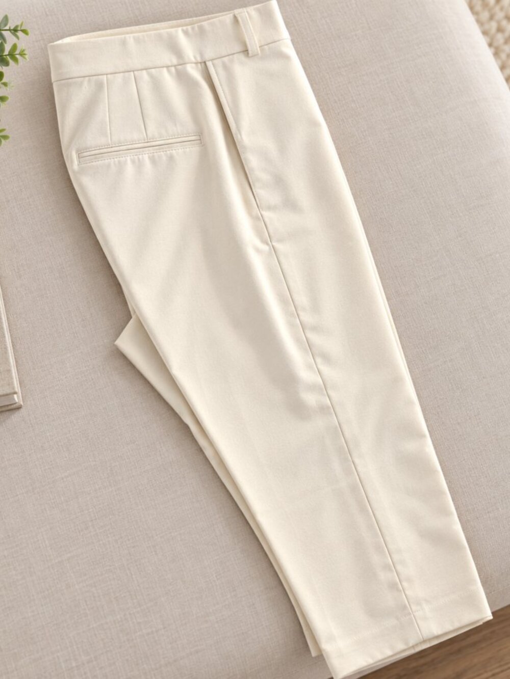 White House Black Market WHBM Pants Trousers